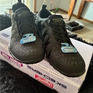 Skechers Black Knit Slip-On Casual Sneakers